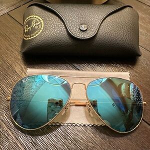 Ray-Ban Classic Aviator Sunglasses